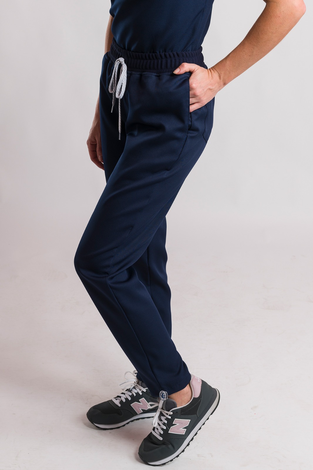 Scrub uniforme para mujer impulse azul marino - Imagen 5