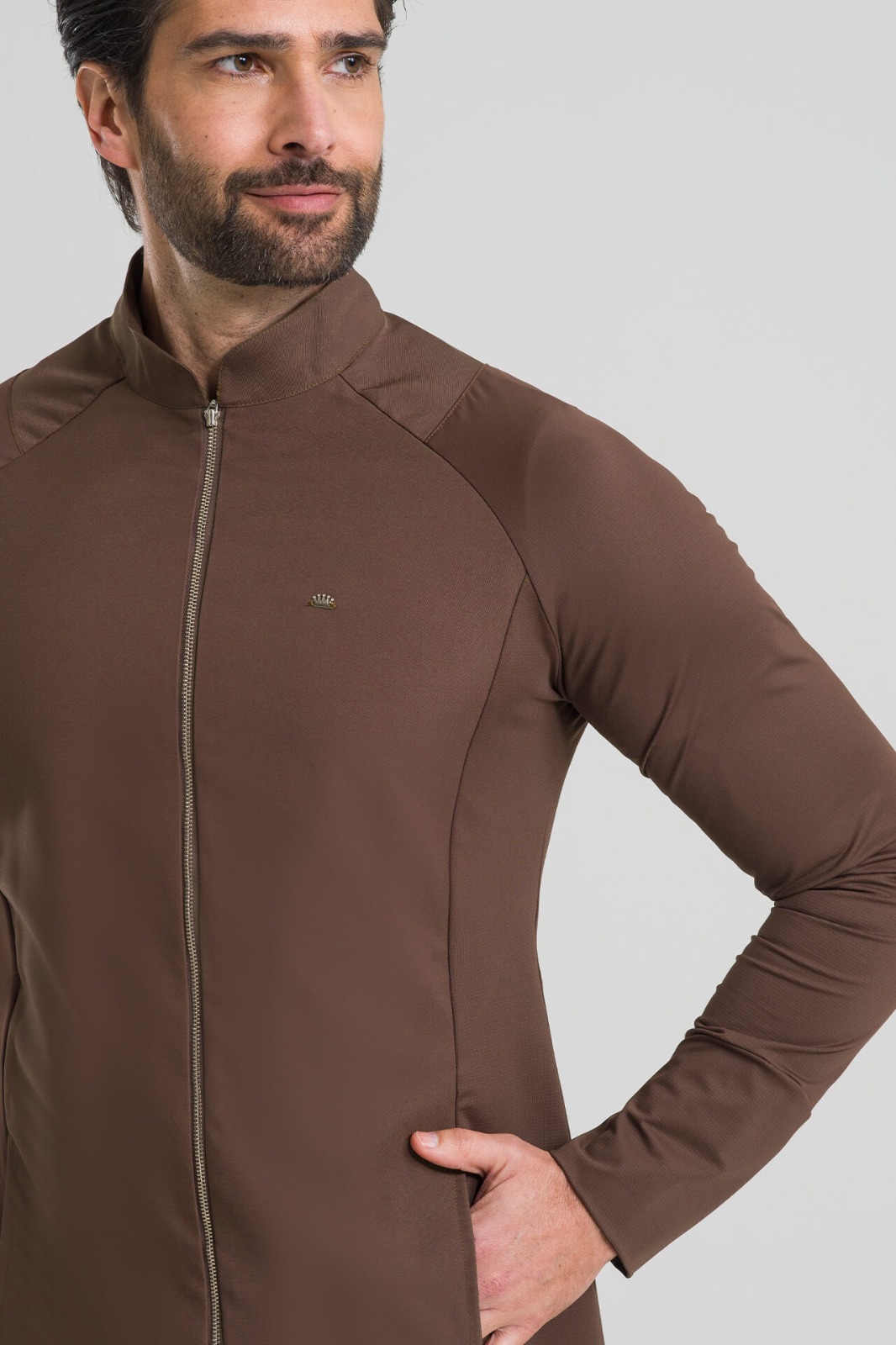 Bata para hombre veneto marrón café - Imagen 5