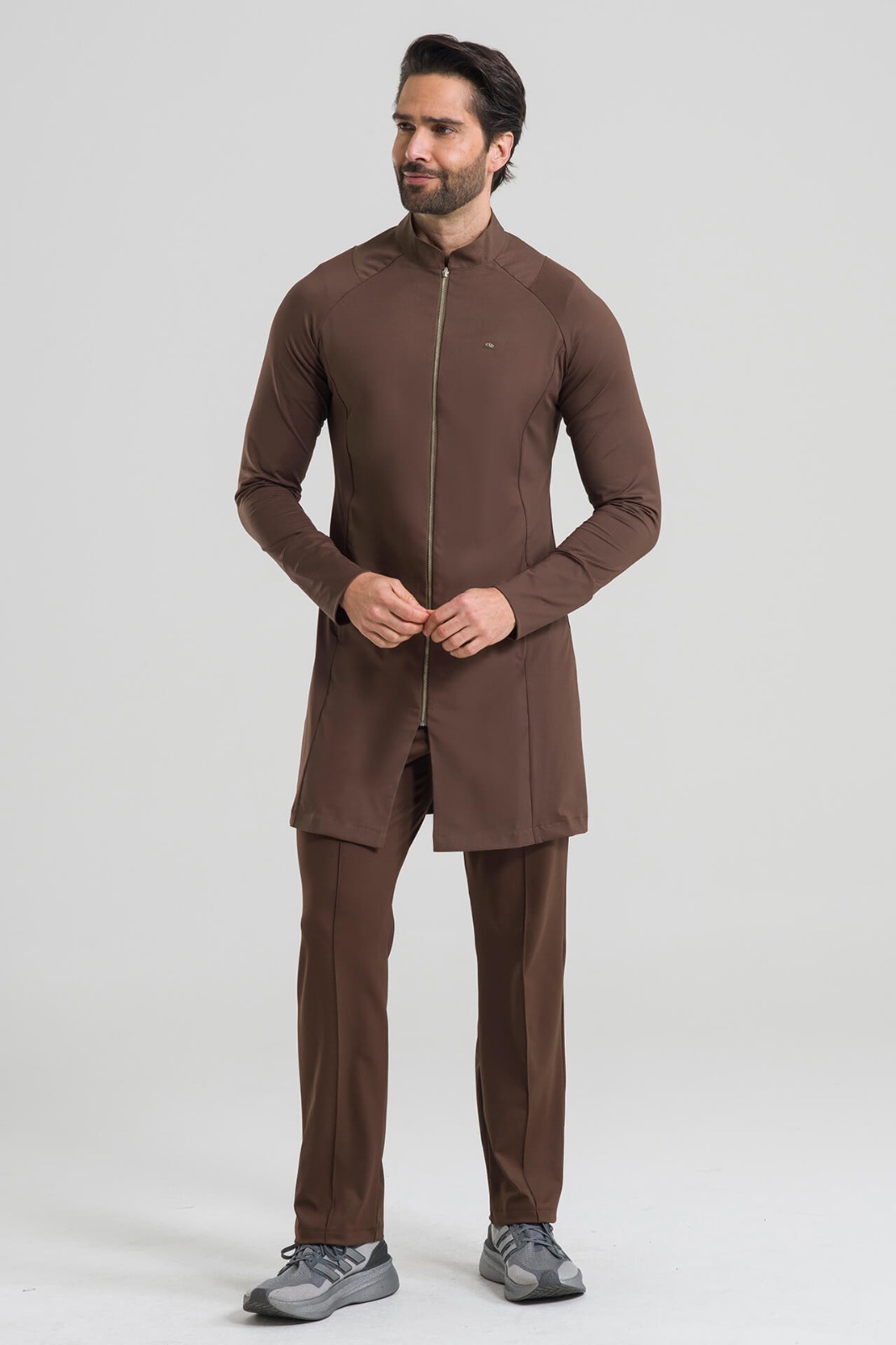 Bata para hombre veneto marrón café - Imagen 4